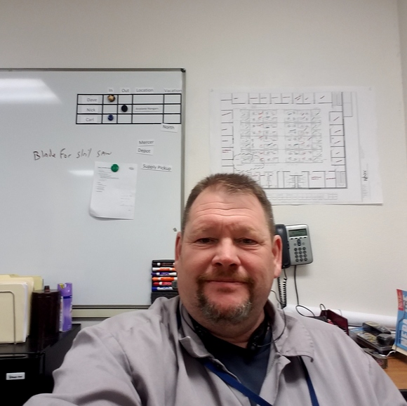 Meet your Posher, Dave - Picture 1 of 1